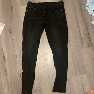American eagle 90’s skinny jeans size 10